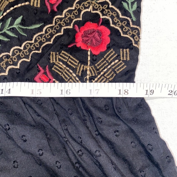 Francesca’s Miami Embroidered Back Baby Doll Boho Blouse - Picture 11 of 15